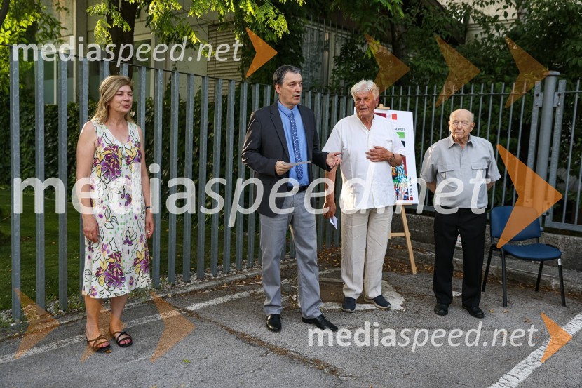  Olga  Pejović, predstavnica za odnose z javnostmi, Generali;  Matija Šenk, član uprave Generali;  Aleksander  Bassin, muzejski svetnik;  Franc Novinc, umetnikFranc Novinc, razstava Harmonija barvne uglašenosti, Generali galerija