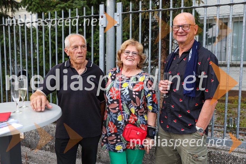  ... ;  Maja Milohnoja Berči;  Janez Vlachy, fotograf in umetnikFranc Novinc, razstava Harmonija barvne uglašenosti, Generali galerija