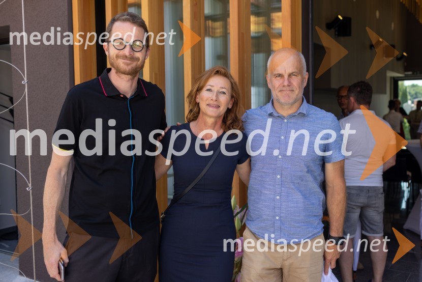 Otvoritev Poslovilne dvorane na Pokopališču Pobrežje