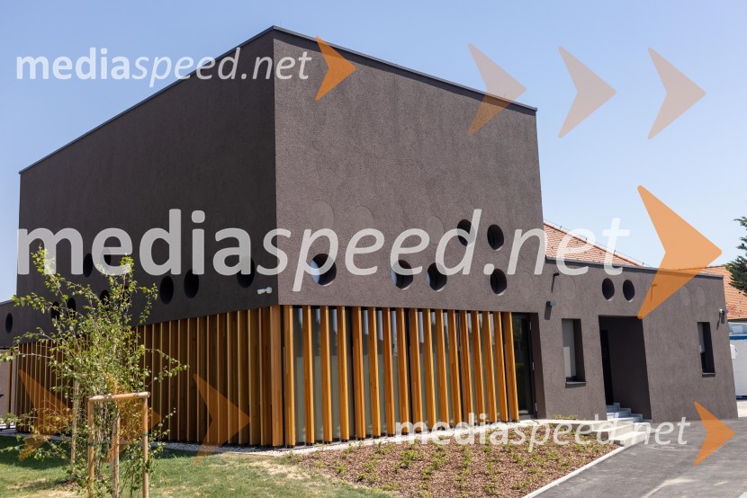 Otvoritev Poslovilne dvorane na Pokopališču Pobrežje