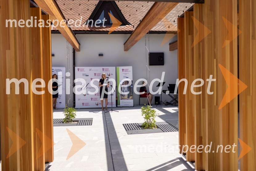 mag. Lidija Pliberšek, direktorica Pogrebnega podjetje Maribor d.d., direktorica Javni Holding Maribor, predsednica ASCE, Otvoritev Poslovilne dvorane na Pokopališču Pobrežje