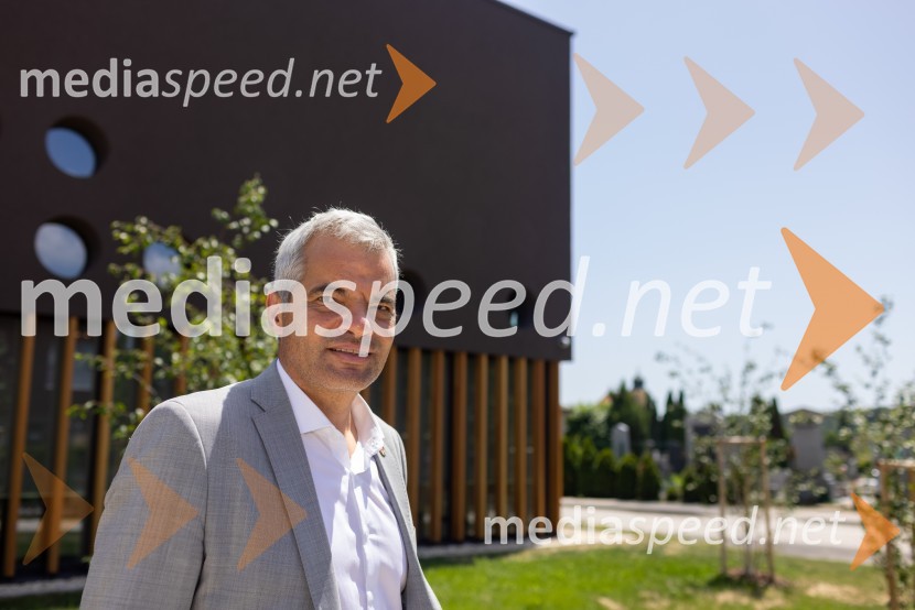  Aleksander Saša Arsenovič, župan, Mestna občina MariborOtvoritev Poslovilne dvorane na Pokopališču Pobrežje