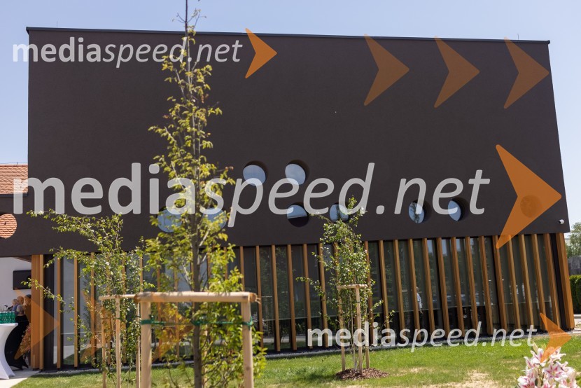 Otvoritev Poslovilne dvorane na Pokopališču Pobrežje