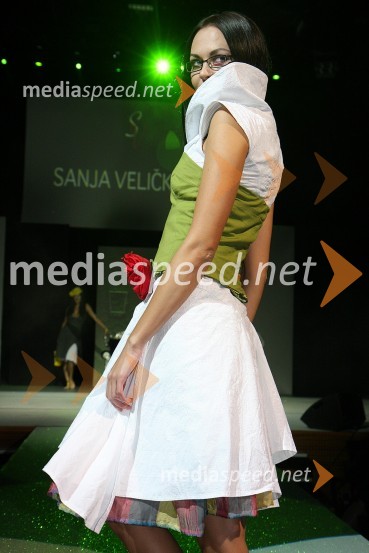 Iryna Osypenko, manekenkaMondeno v Mondu - modna revija