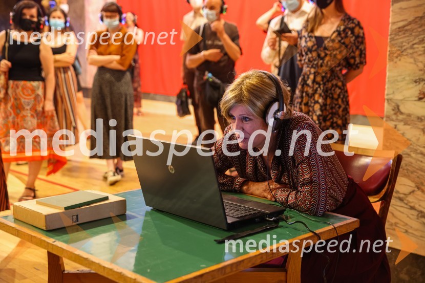  Draga Potočnjak, igralka in pisateljicaHlapci, premiera Slovenskega mladinskega gledališča