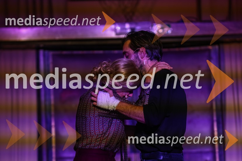 Hlapci, premiera Slovenskega mladinskega gledališča