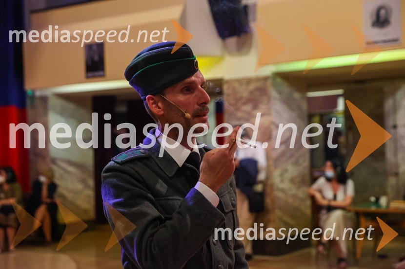  Boris  Šeparović, igralecHlapci, premiera Slovenskega mladinskega gledališča