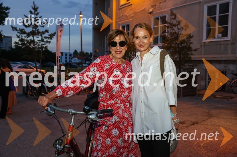 Hlapci, premiera Slovenskega mladinskega gledališča