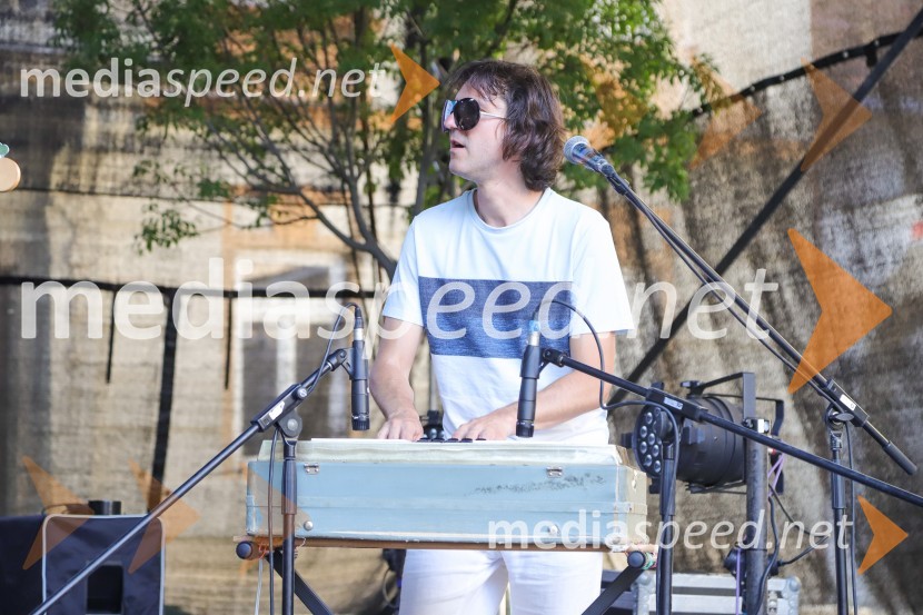 Festival Lent 2021, 5. dan, Peter Lovšin in standup Vinko Šimek ter John Denhof