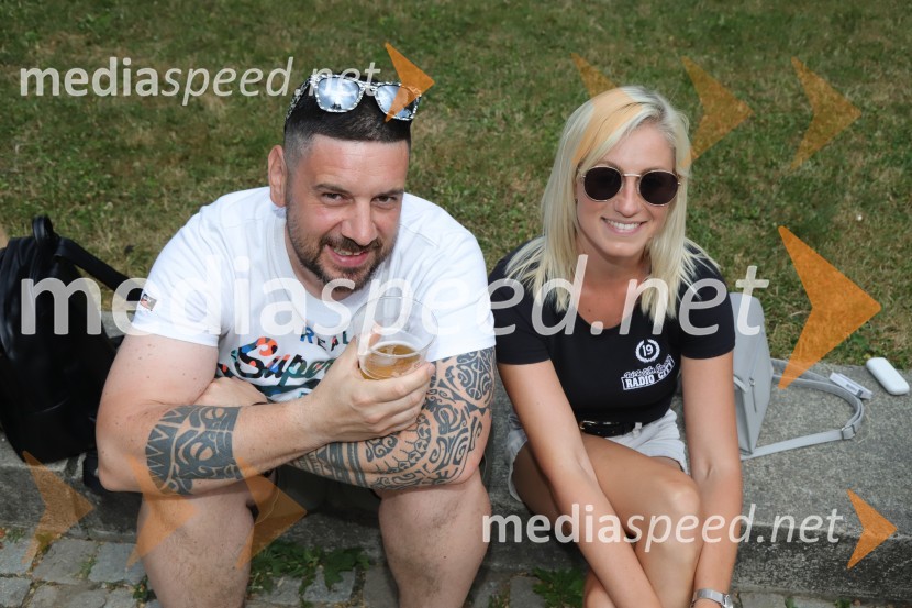  Tine Križanič, Reporter Milan, Radio City;  Ana Lakota, redaktorica jutranjega programa na Radiu CityFestival Lent 2021, 6. dan, Big Foot Mama