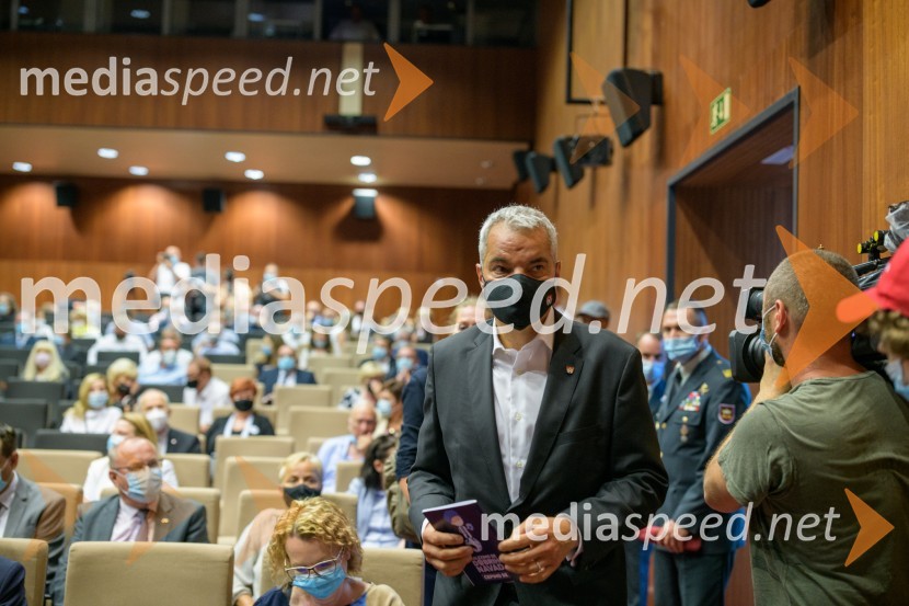  Aleksander Saša Arsenovič, župan, Mestna občina MariborObisk Vlade RS v Podravju, javna tribuna