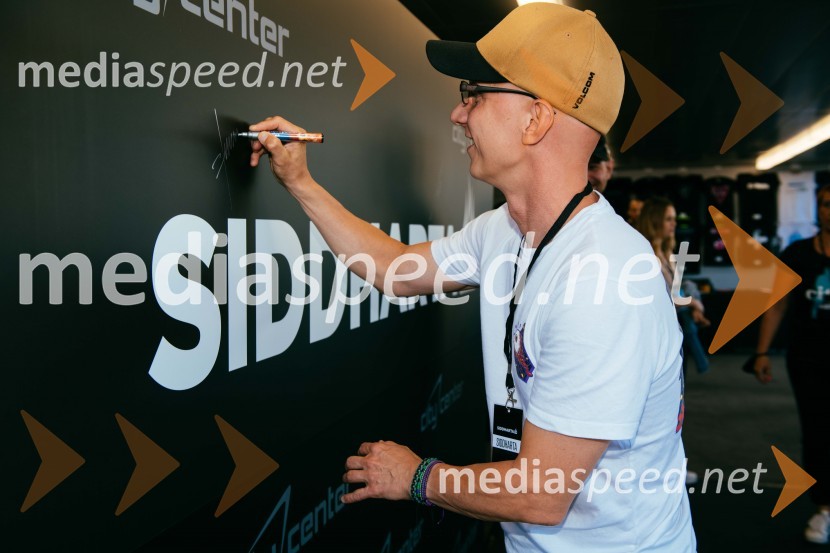  Primož  Benko, glasbenik, član skupine SiddhartaVelik koncert Siddharte, Citycenter Celje