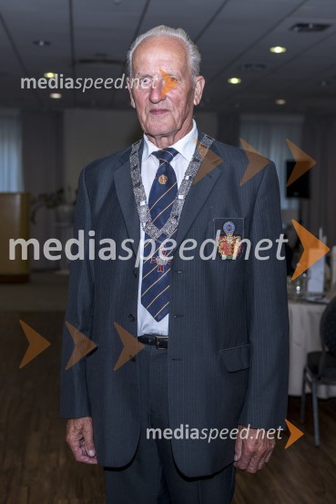 Podelitev viteškega reda Evropskega reda vitezov vina