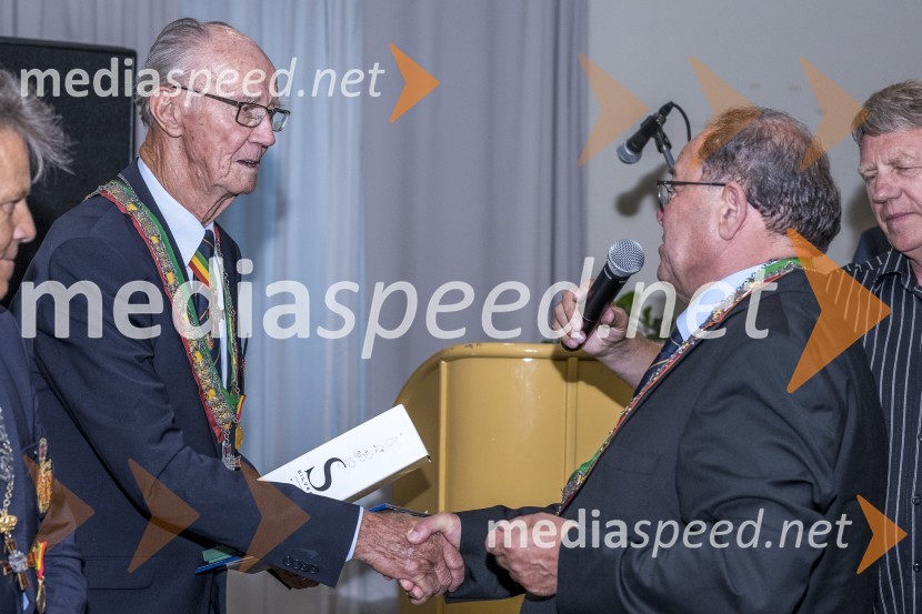 Podelitev viteškega reda Evropskega reda vitezov vina