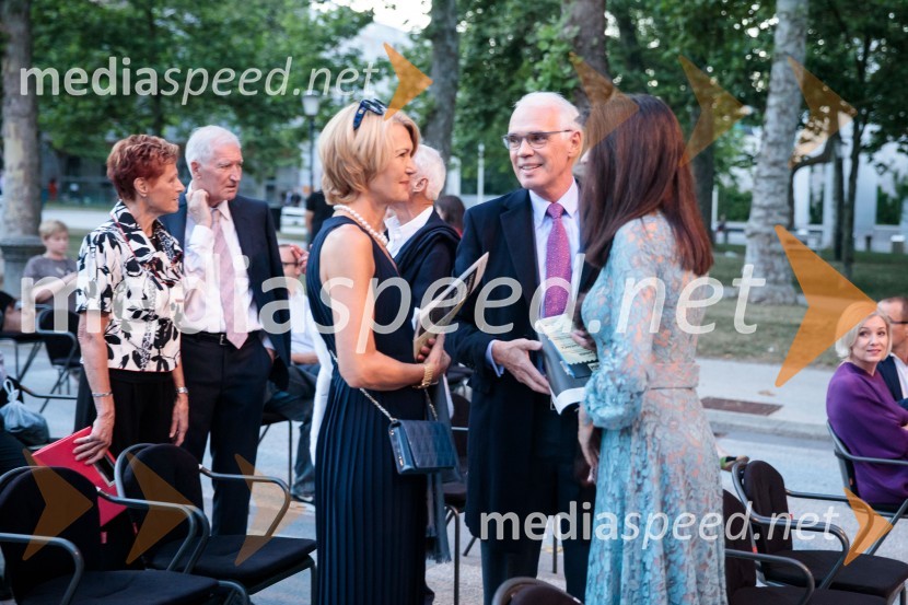  Nevenka Črešnar Pergar, lastnica in direktorica podjetja NP Consulting;  ... Carmen, koncertna izvedba opere, Ljubljana Festival