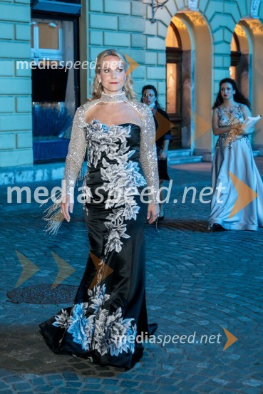  Elina Garanča, operna pevkaCarmen, koncertna izvedba opere, Ljubljana Festival