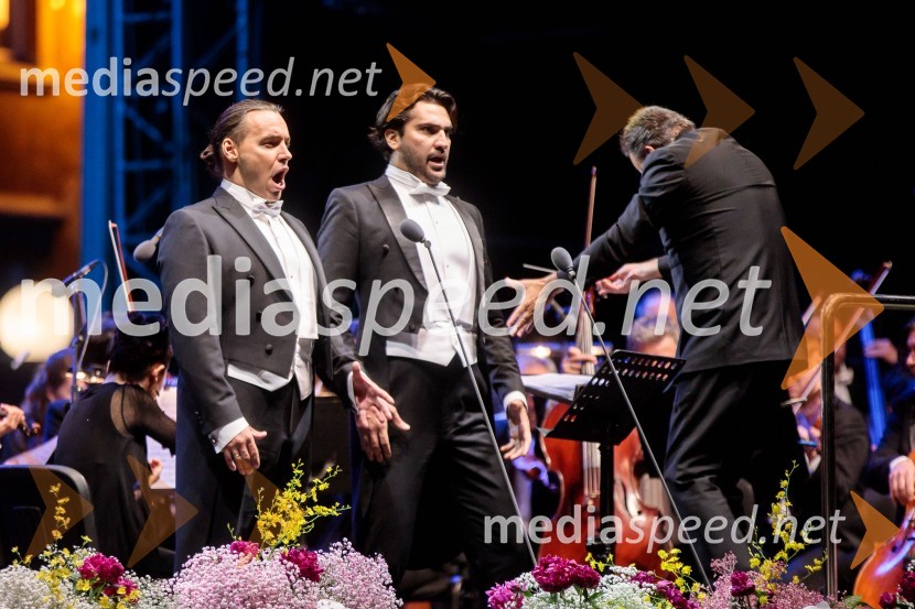  ... ;  Jonathan Tetelman, operni pevecCarmen, koncertna izvedba opere, Ljubljana Festival