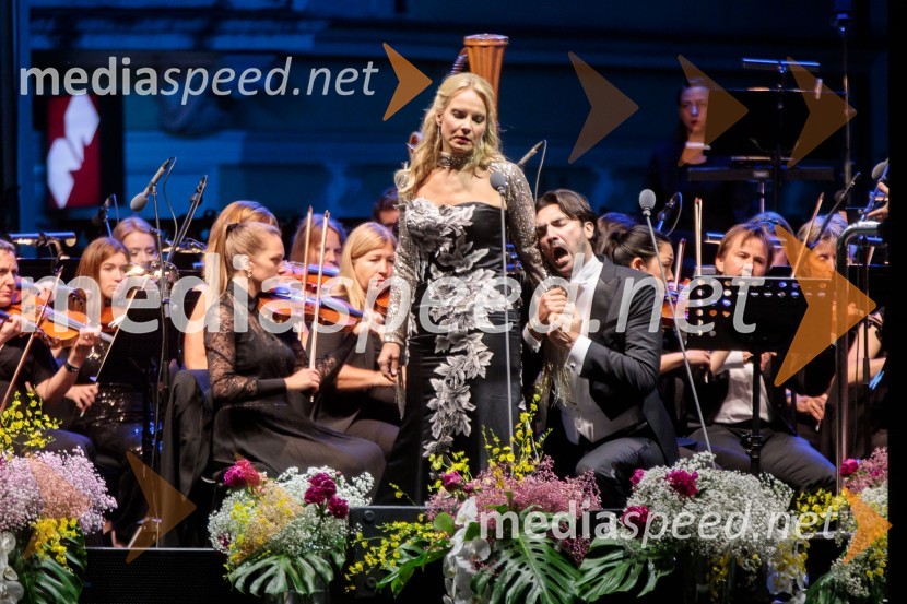  Elina Garanča, operna pevka;  Jonathan Tetelman, operni pevecCarmen, koncertna izvedba opere, Ljubljana Festival