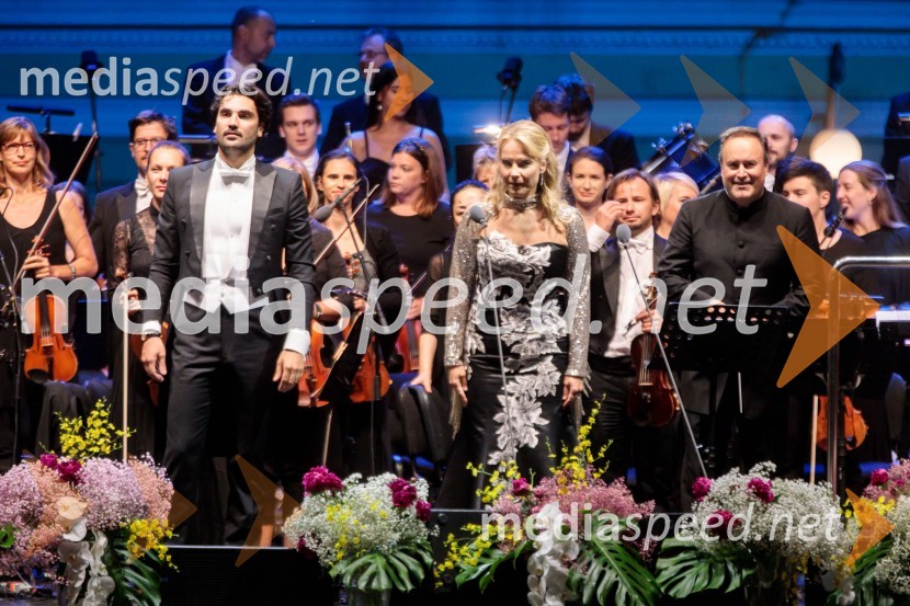  Jonathan Tetelman, operni pevec;  Elina Garanča, operna pevka;  ... Carmen, koncertna izvedba opere, Ljubljana Festival