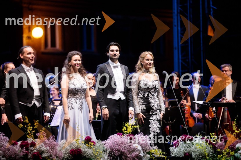  ... ;  ... ;  Jonathan Tetelman, operni pevec;  Elina Garanča, operna pevkaCarmen, koncertna izvedba opere, Ljubljana Festival