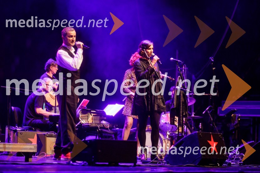 Nosil bom rdečo zvezdo