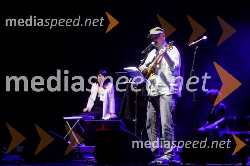 Nosil bom rdečo zvezdo