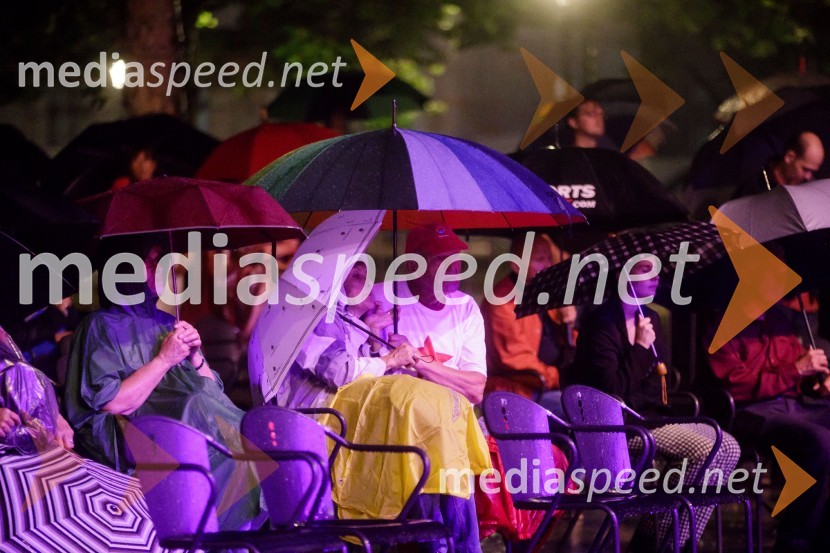 Nosil bom rdečo zvezdo