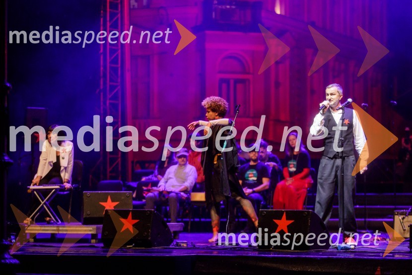 Nosil bom rdečo zvezdo