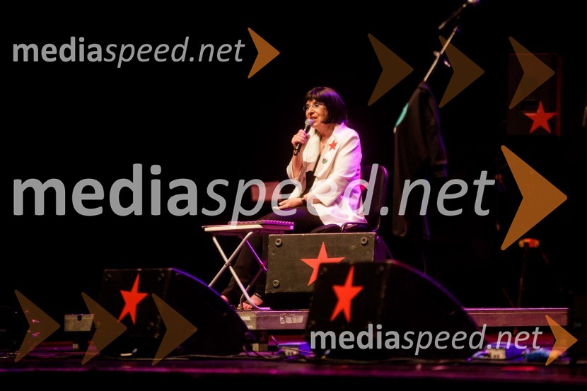 Nosil bom rdečo zvezdo