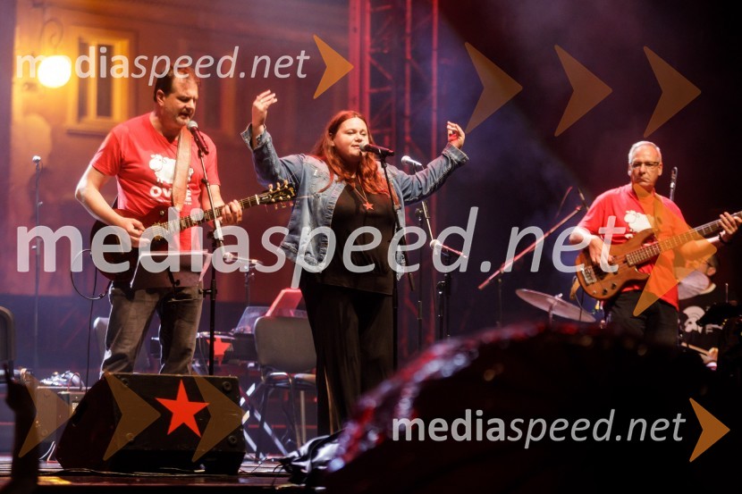 Nosil bom rdečo zvezdo