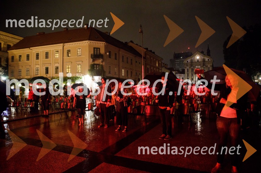 Nosil bom rdečo zvezdo