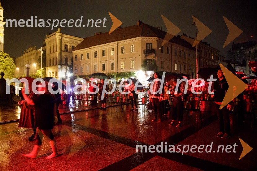 Nosil bom rdečo zvezdo