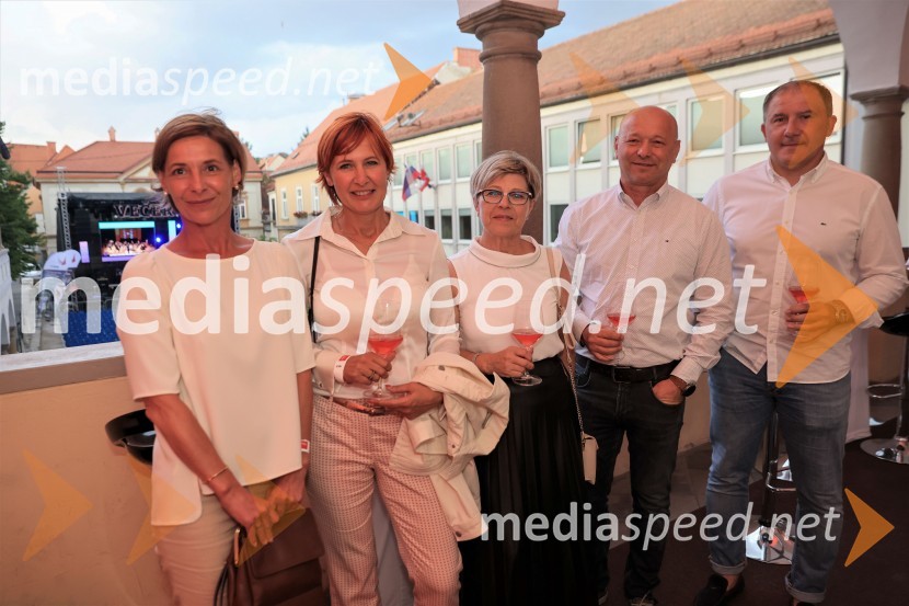 Nova KBM tudi letos na Festivalu Lent poskrbela za izviren poletni večer