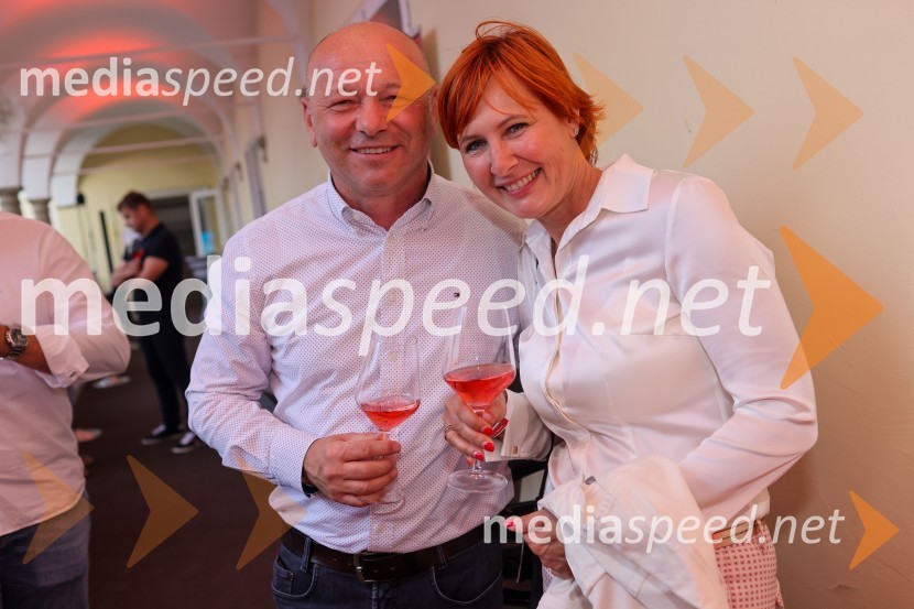 Nova KBM tudi letos na Festivalu Lent poskrbela za izviren poletni večer