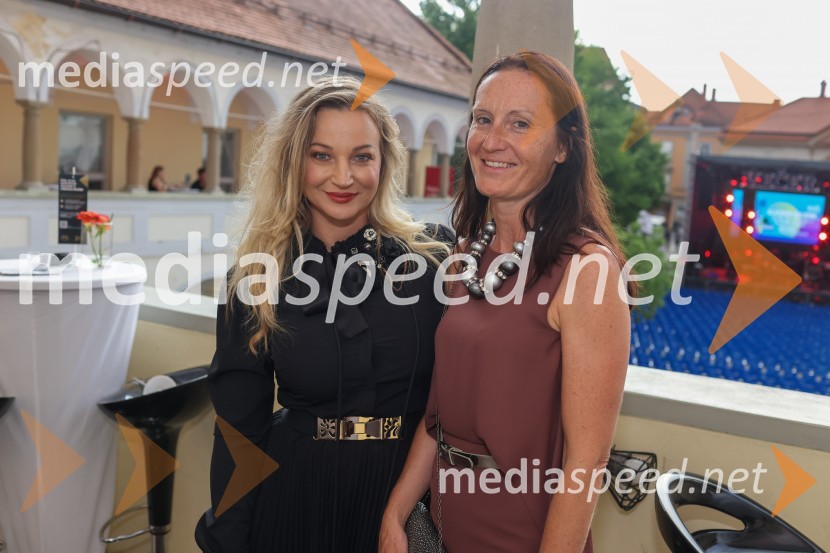 Nova KBM tudi letos na Festivalu Lent poskrbela za izviren poletni večer