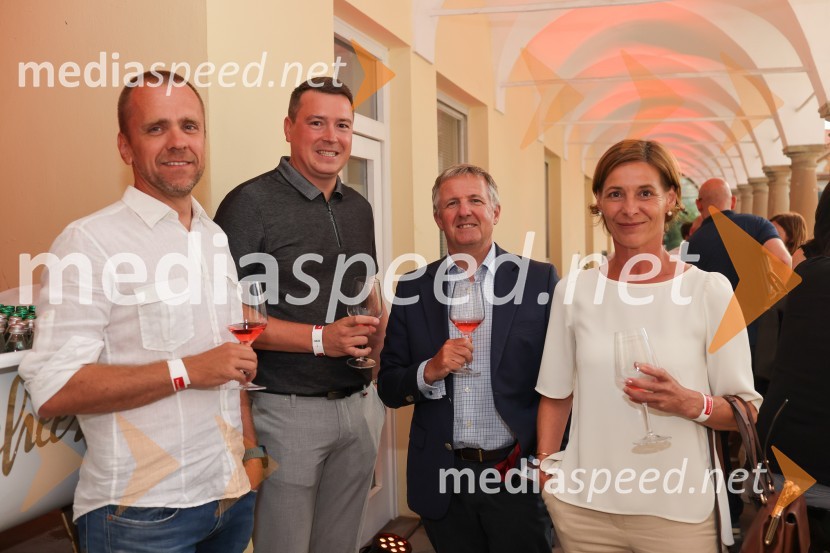 Nova KBM tudi letos na Festivalu Lent poskrbela za izviren poletni večer