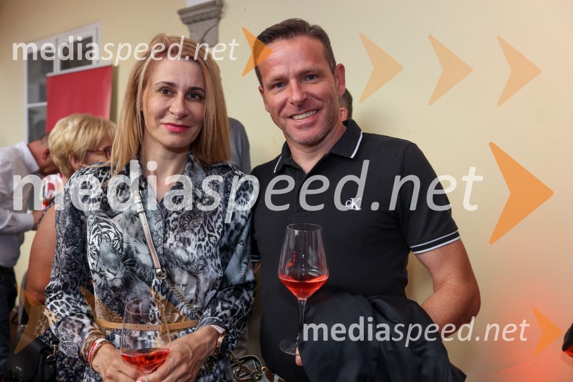 Nova KBM tudi letos na Festivalu Lent poskrbela za izviren poletni večer