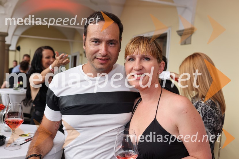 Nova KBM tudi letos na Festivalu Lent poskrbela za izviren poletni večer