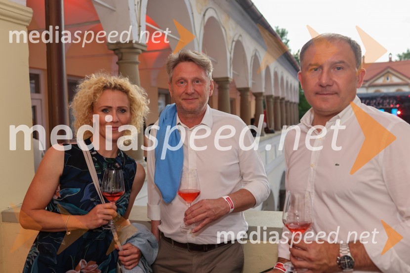 Nova KBM tudi letos na Festivalu Lent poskrbela za izviren poletni večer