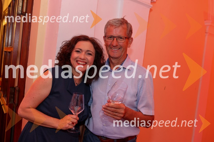 Nova KBM tudi letos na Festivalu Lent poskrbela za izviren poletni večer