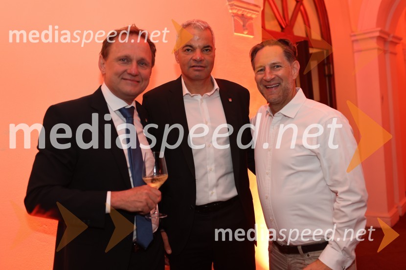  ... ;  Aleksander Saša Arsenovič, župan, Mestna občina Maribor;  ... Nova KBM tudi letos na Festivalu Lent poskrbela za izviren poletni večer