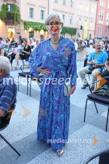  Metka  Premerl, slavistkaDantejevih 700 in filmska glasba Nicole Piovanija, Festival Ljubljana