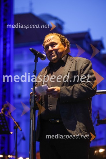  Darko  Brlek, direktor in umetniški vodja, Festival LjubljanaDantejevih 700 in filmska glasba Nicole Piovanija, Festival Ljubljana