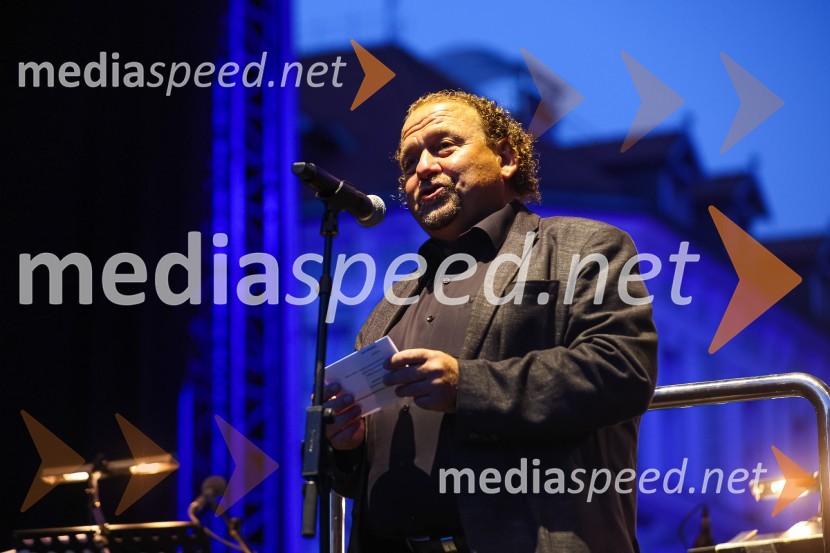  Darko  Brlek, direktor in umetniški vodja, Festival LjubljanaDantejevih 700 in filmska glasba Nicole Piovanija, Festival Ljubljana