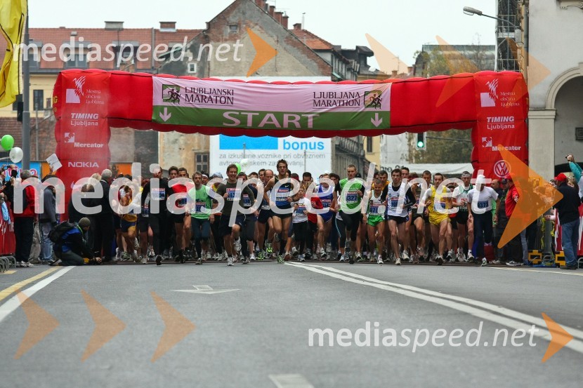 Start rekreativnega teka na 10,5 kmLjubljanski maraton