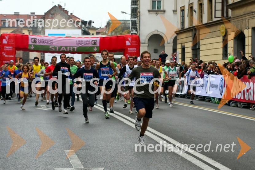 Start rekreativnega teka na 10,5 kmLjubljanski maraton