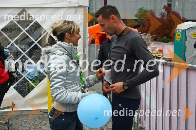 Alenka Bikar, atletinja s partnerjem MarjanomLjubljanski maraton