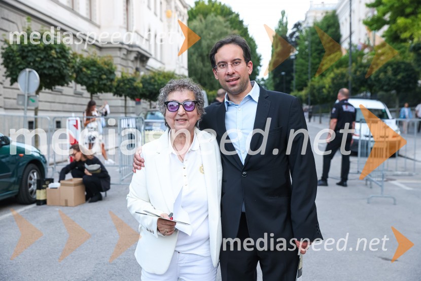  Dragica Petrovič, režiserka in producentka;  Simon Krečič, umetniški direktor Opere SNG MariborPlácido Domingo, Festival Ljubjana