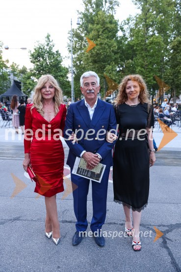  Darja Kuhar Kotnik, soustanoviteljica in podpredsednica Društva za zdravje naroda;  Rajko Kotnik, državni pravobranilec, bivši predsednik Lions Ljubljana Rožnik;  ... Plácido Domingo, Festival Ljubjana