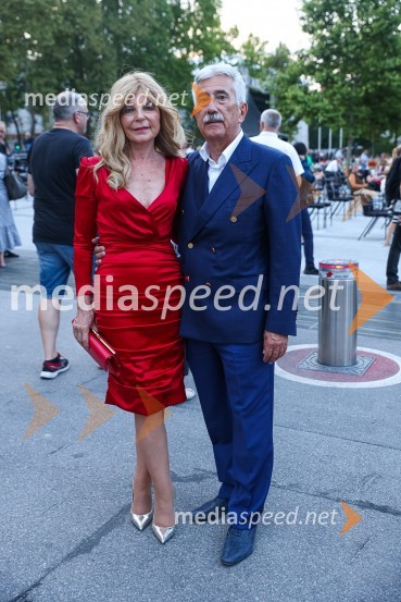  Darja Kuhar Kotnik, soustanoviteljica in podpredsednica Društva za zdravje naroda;  Rajko Kotnik, državni pravobranilec, bivši predsednik Lions Ljubljana RožnikPlácido Domingo, Festival Ljubjana